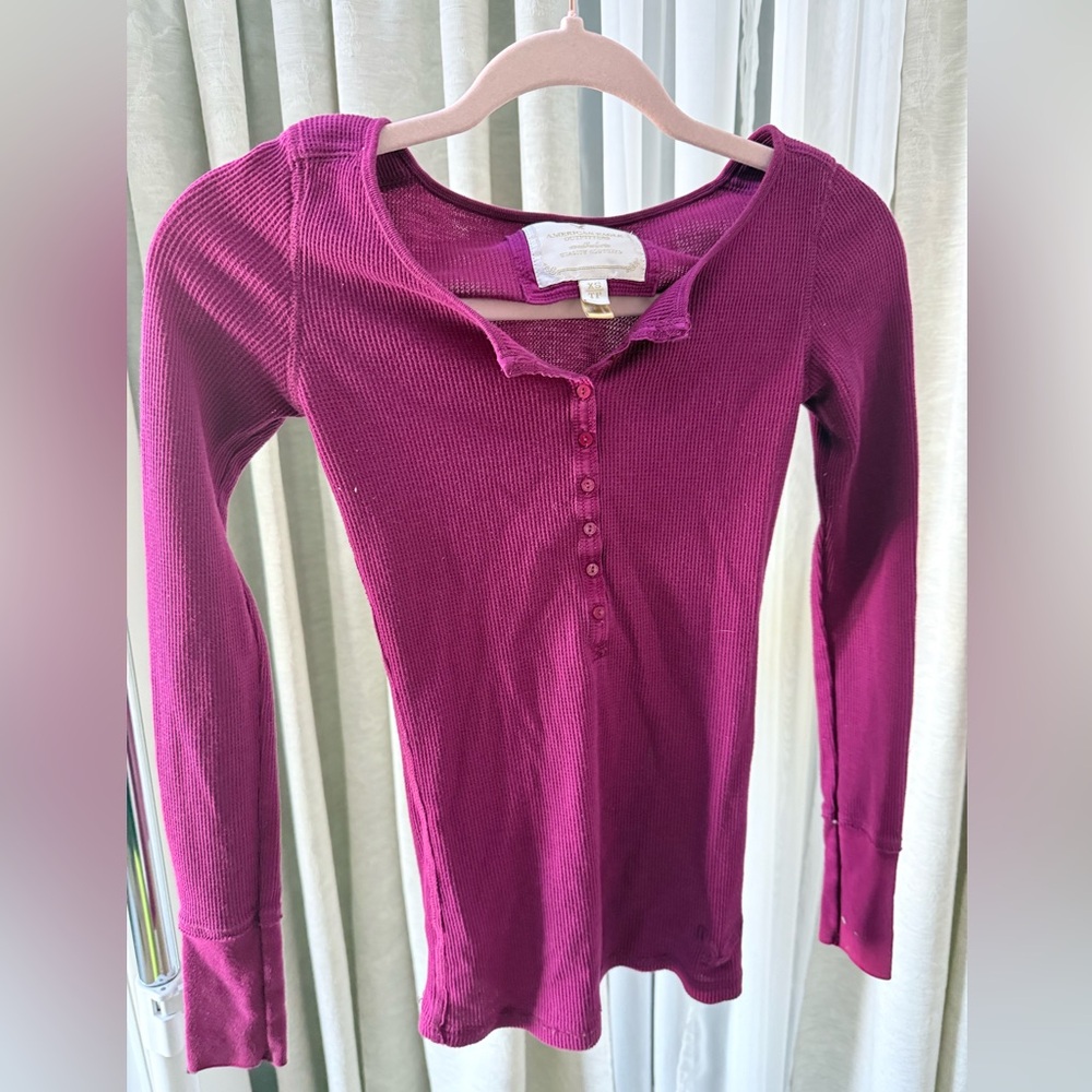 American Eagle Outfitters Magenta Top